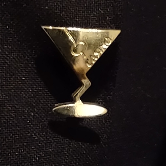 Party Bowling Casino Shirt - Picture 4 of 8